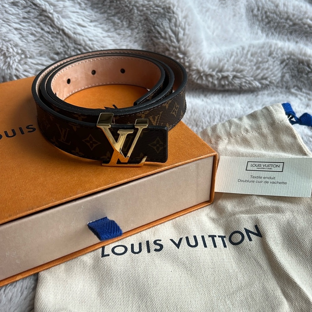 Louis Vuitton Women’s Belt Size 75/30 Monogram With Dust Bag/Box